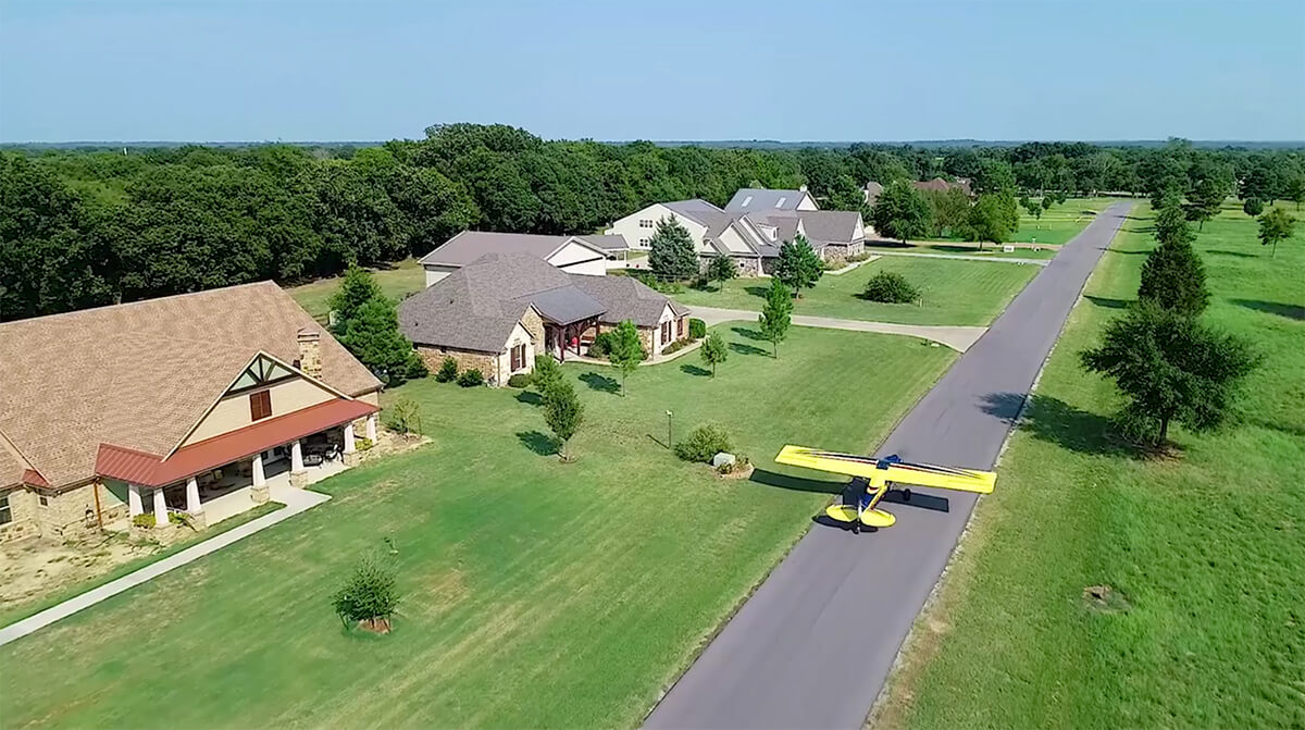 Custom homes & lots available Tailwind Airpark